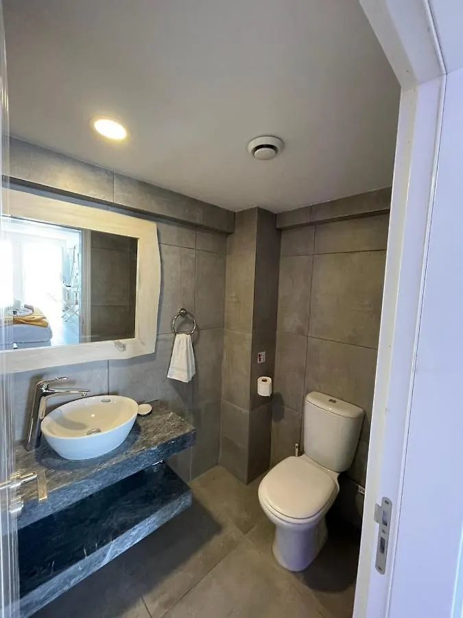 Bed & Breakfast Ocean Dreams Suites - By The Harbour Ayia Napa Cipro