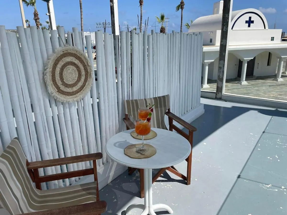 Bed & Breakfast Ocean Dreams Suites - By The Harbour Ayia Napa